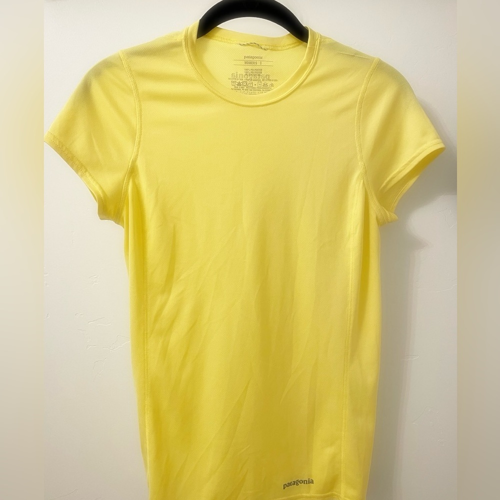 Patagonia yellow top